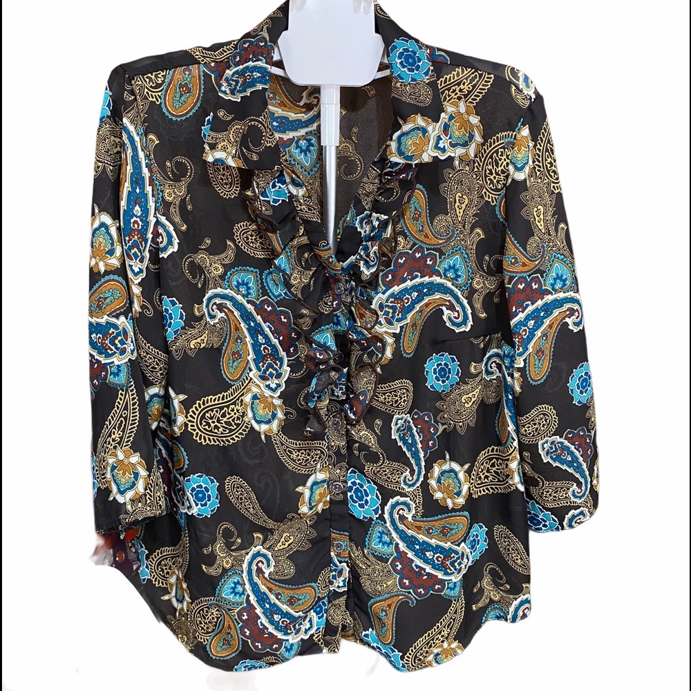 Mirage Mode Blouse with Collared Ruffle Neckline